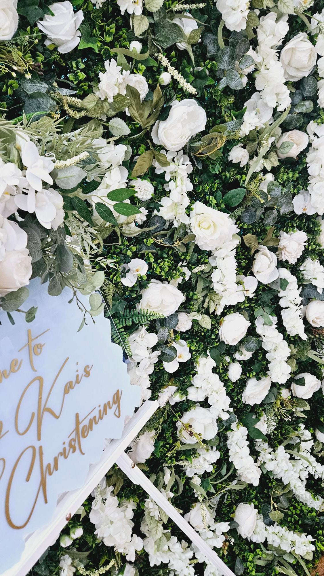 White Flower & Foliage Wall