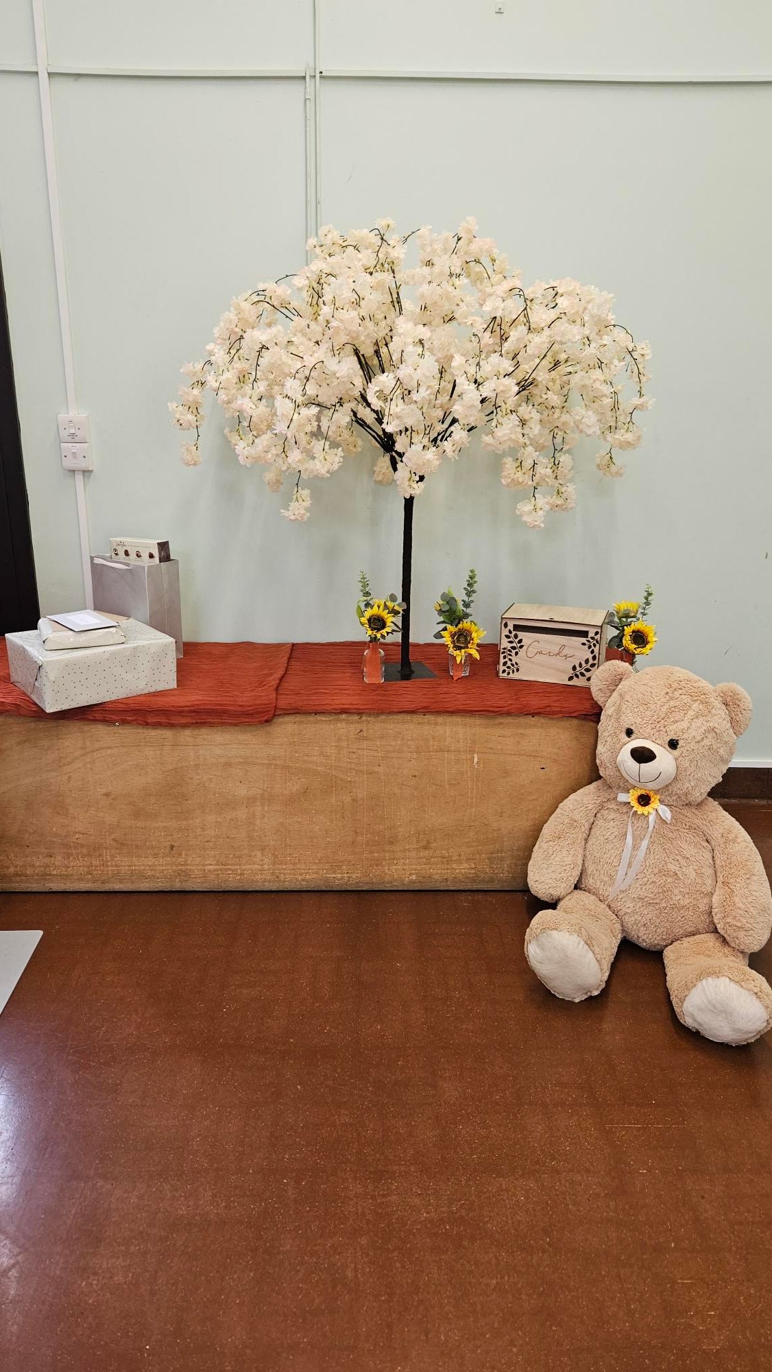Ivory Flower Wall
