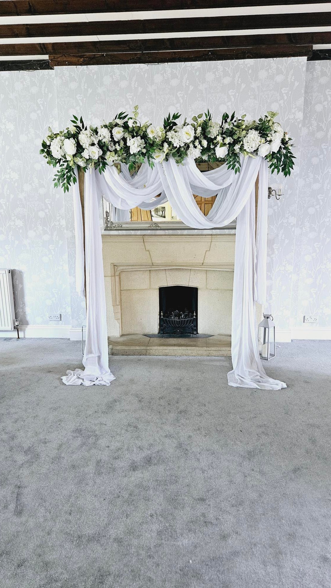 Wooden or Metal Arch