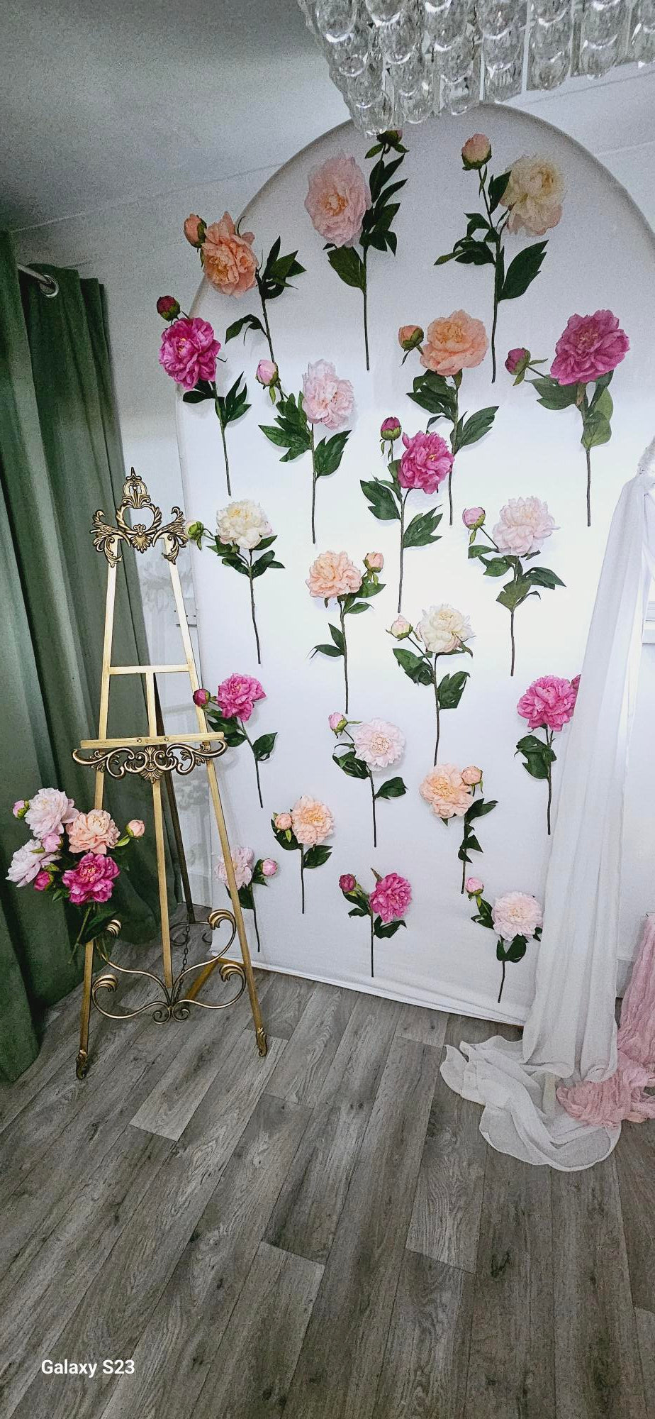 The Bloom Bar Backdrop