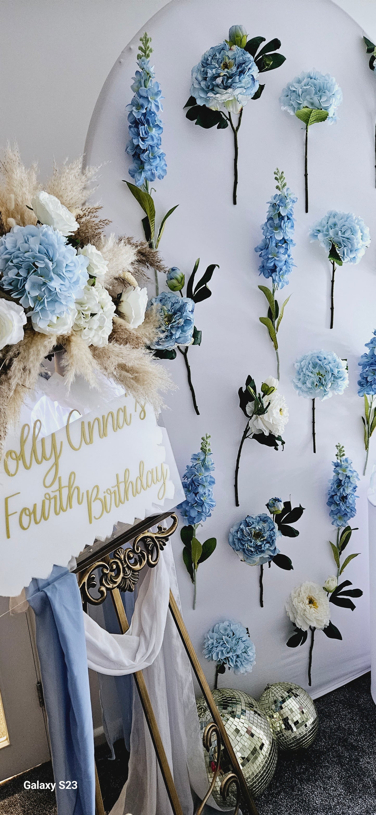 Acrylic Welcome Sign - One Day Hire