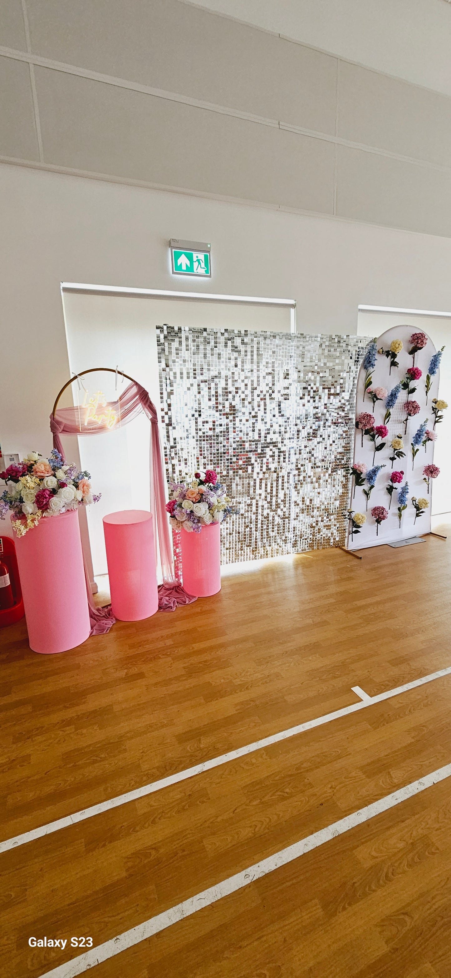 Shimmer Wall & Bloom Bar Combo