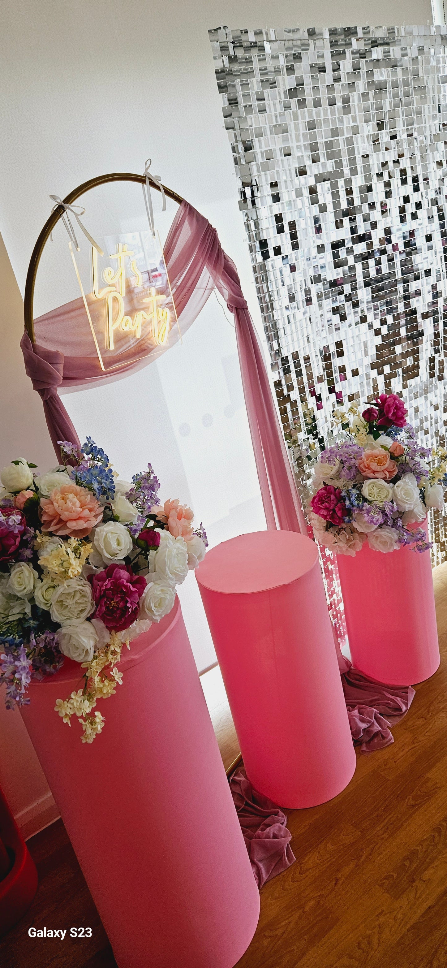 Shimmer Wall & Bloom Bar Combo