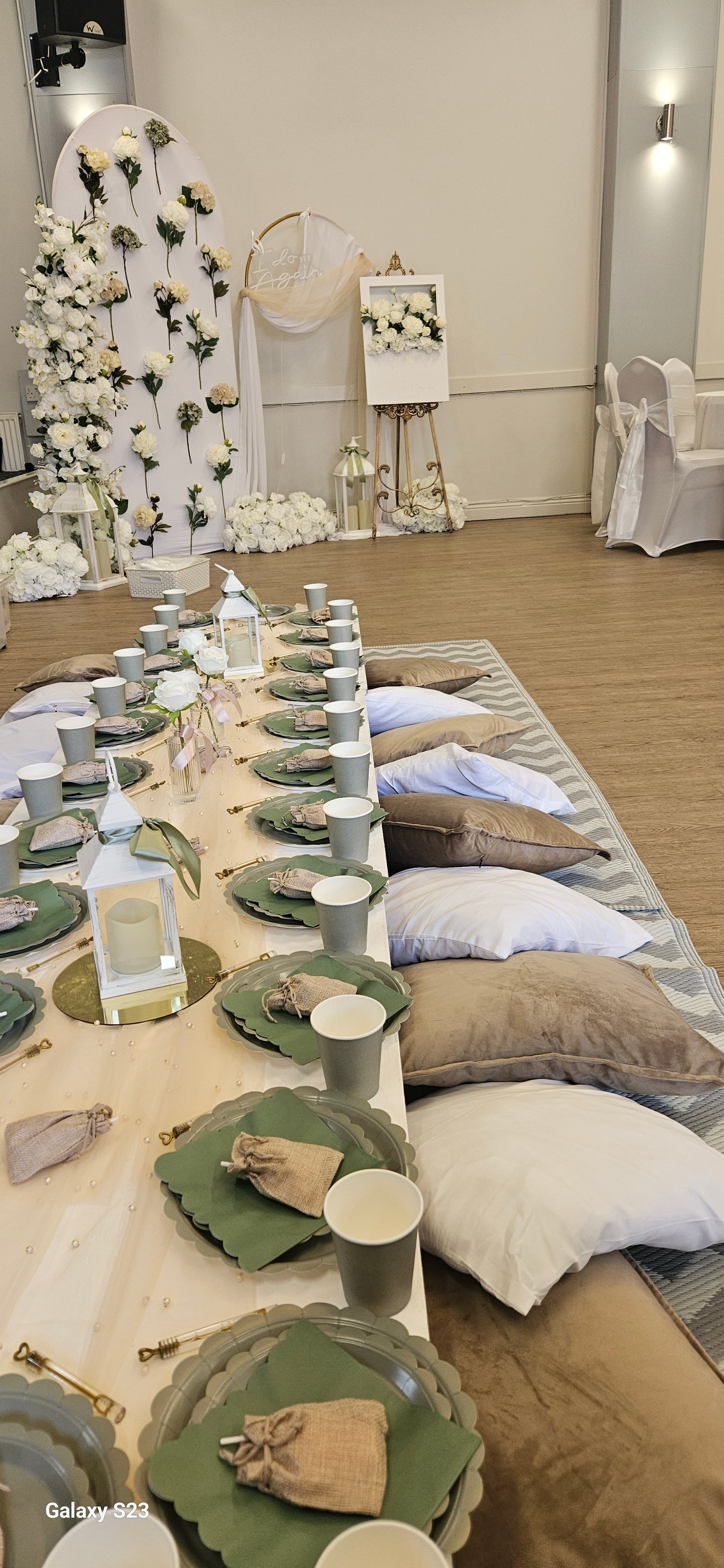 Small Centrepieces - One Day Hire (price per centrepiece)
