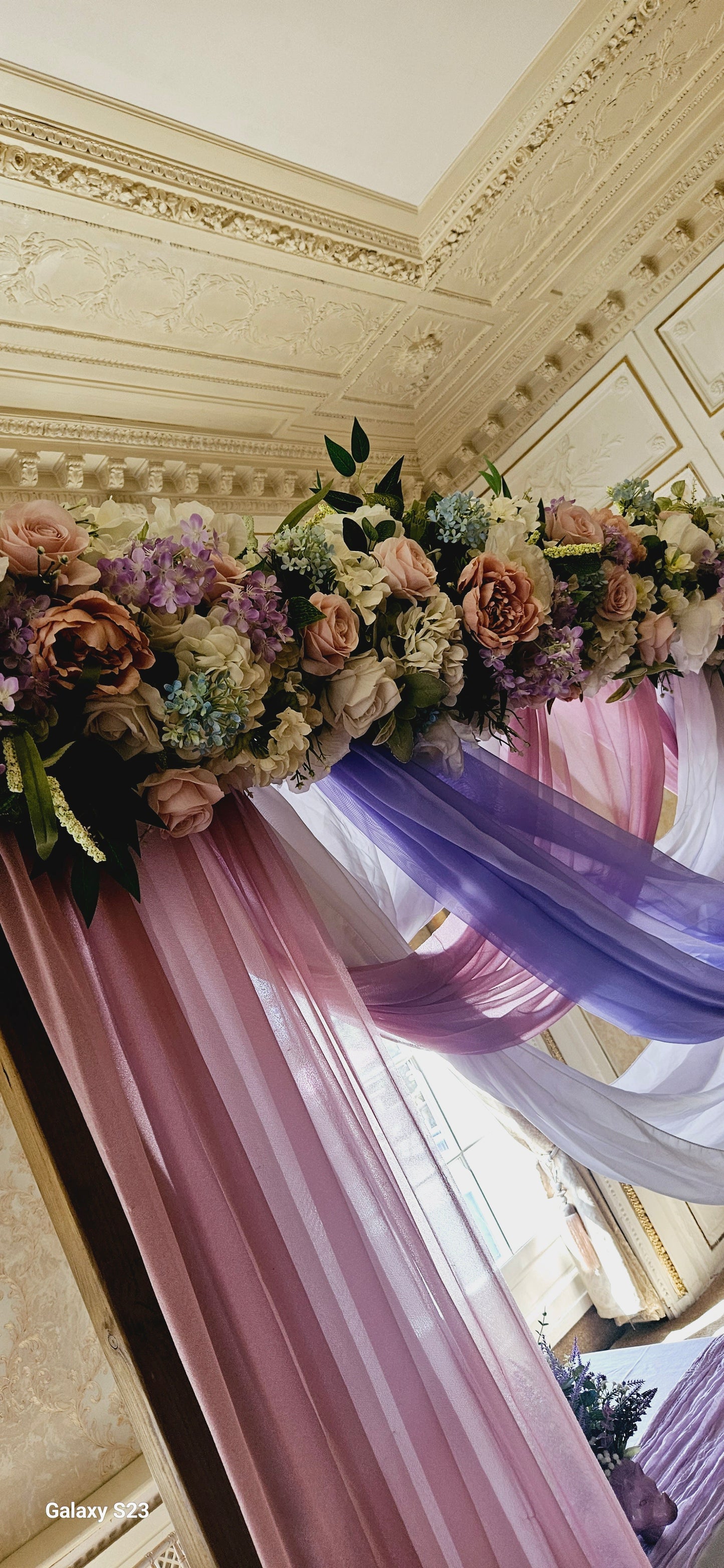 Wooden or Metal Arch