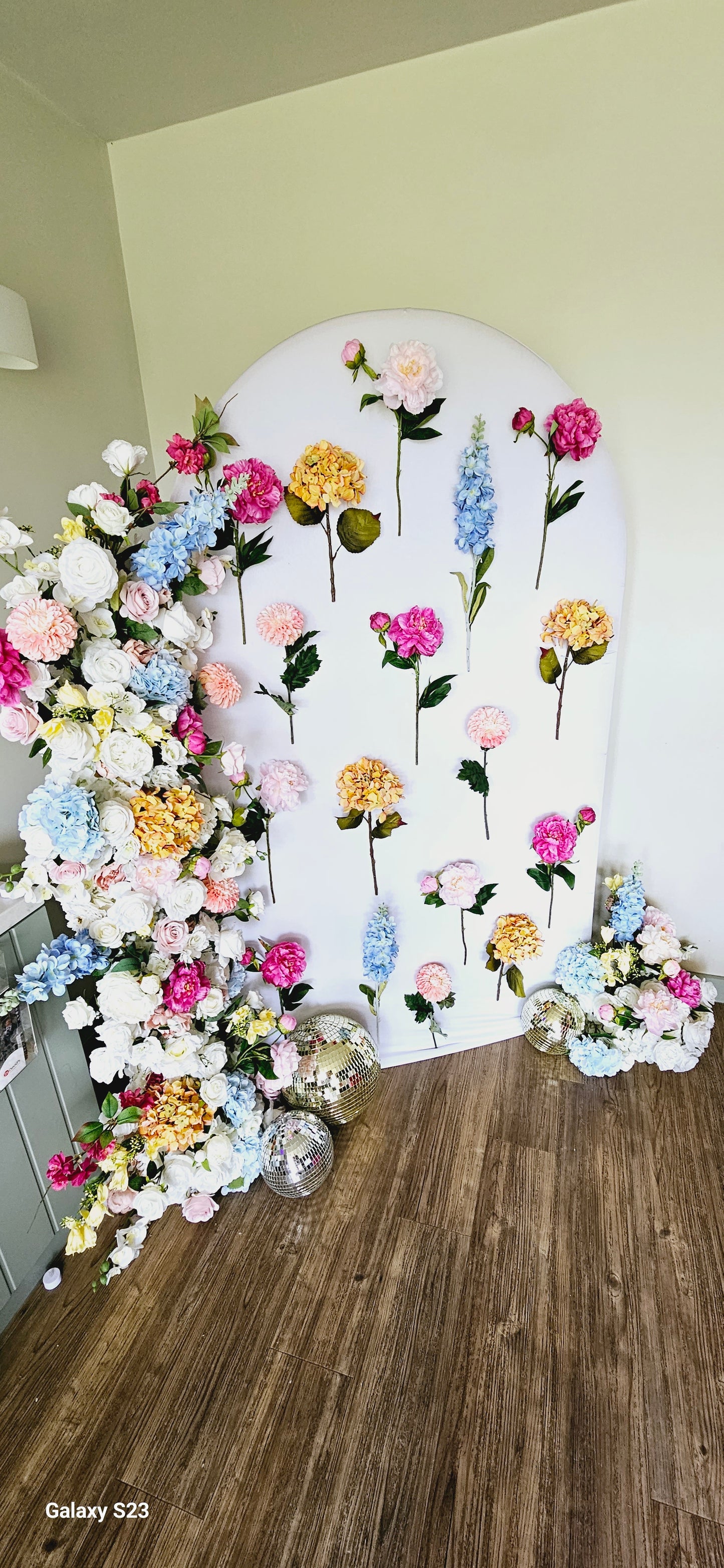 The Bloom Bar Backdrop