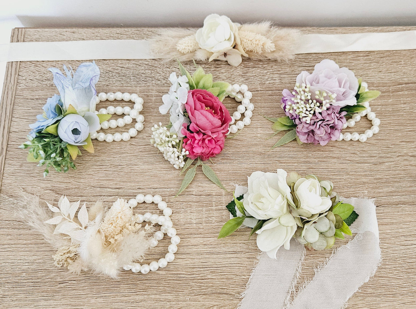 Wedding Accessories & Favours *To view only*
