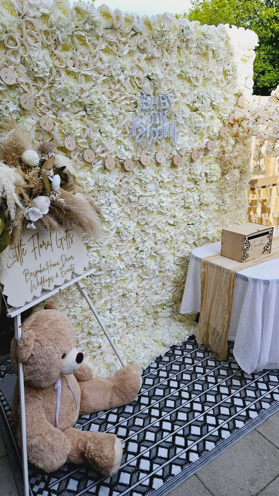 Luxury Flower Wall Package - One Day Hire