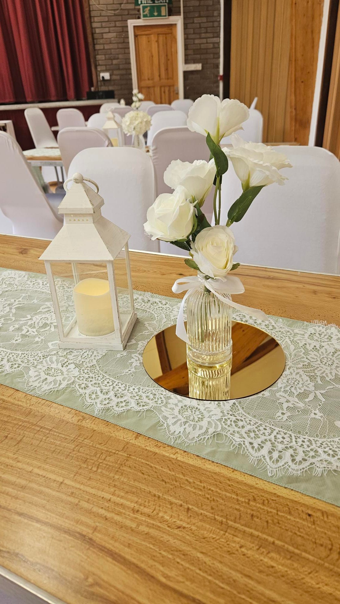 Small Centrepieces - One Day Hire (price per centrepiece)