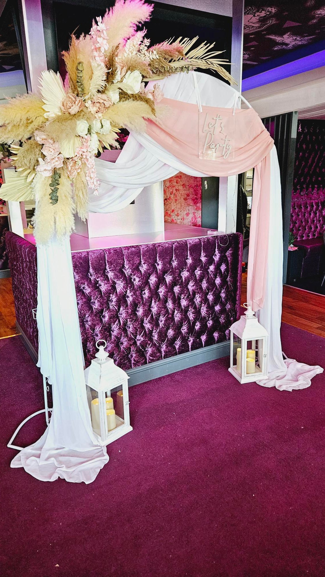 Backdrop Only Hire Package - Daisy