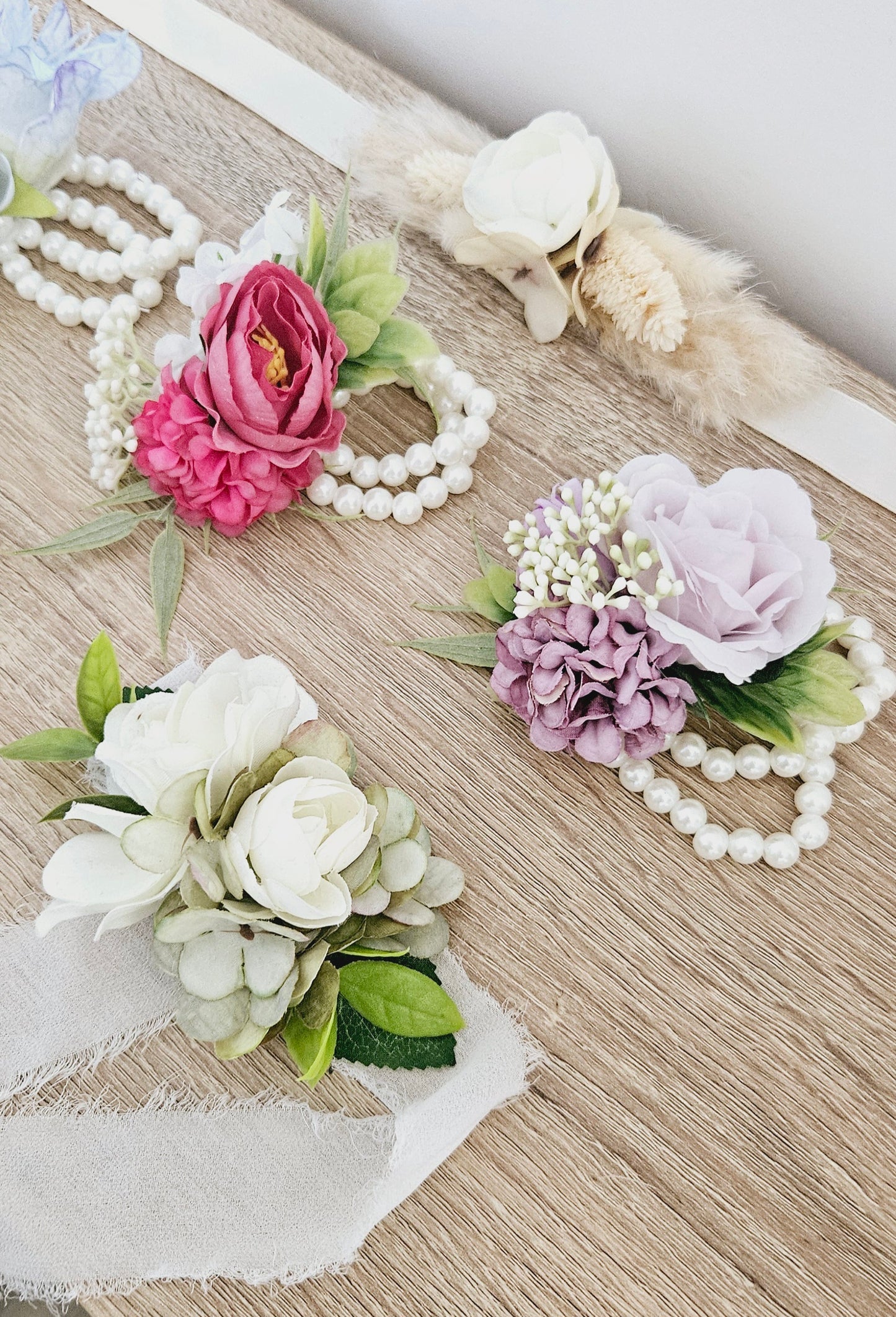 Wedding Accessories & Favours *To view only*