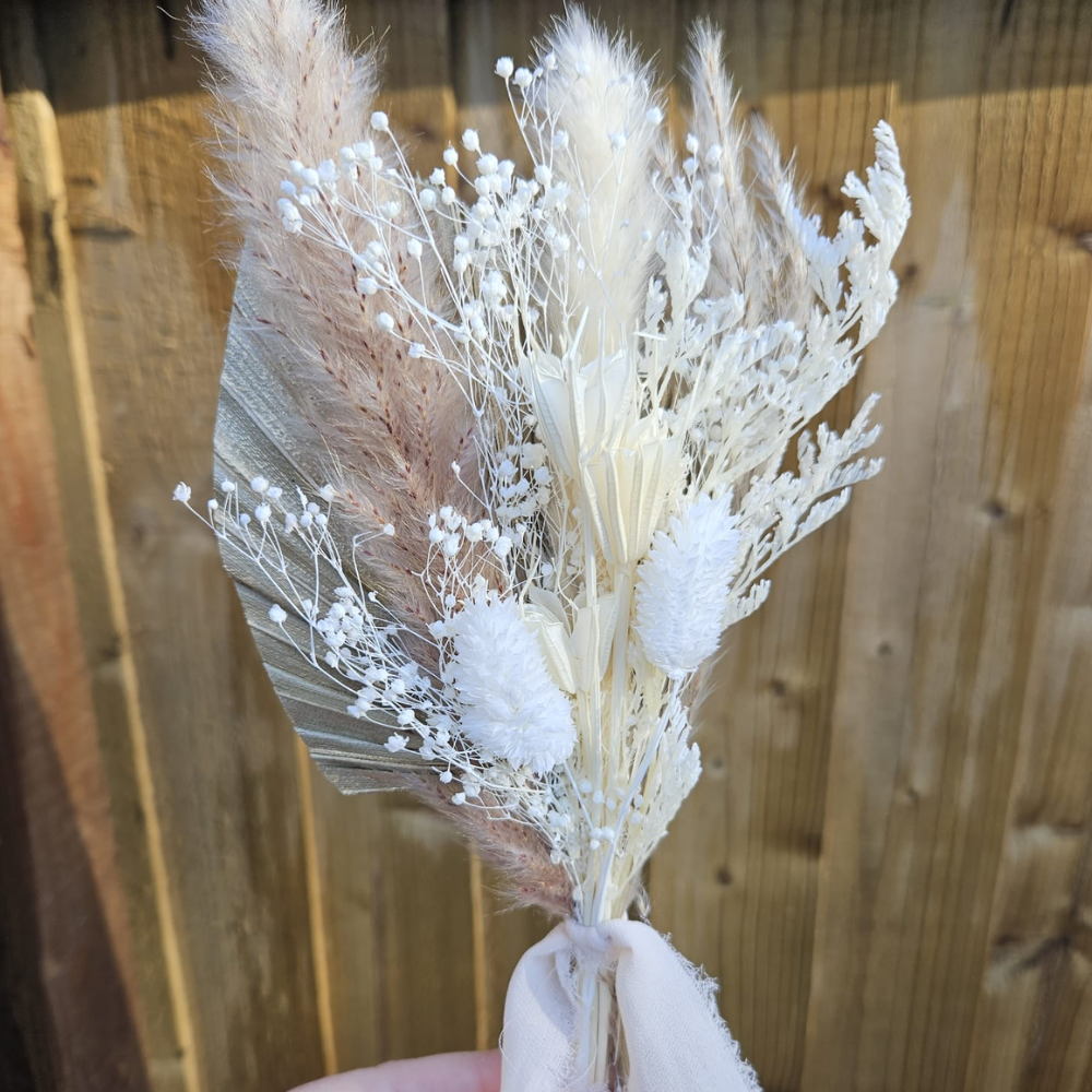 Cake Topper: Dried Flower, Pampas Unique Handmade