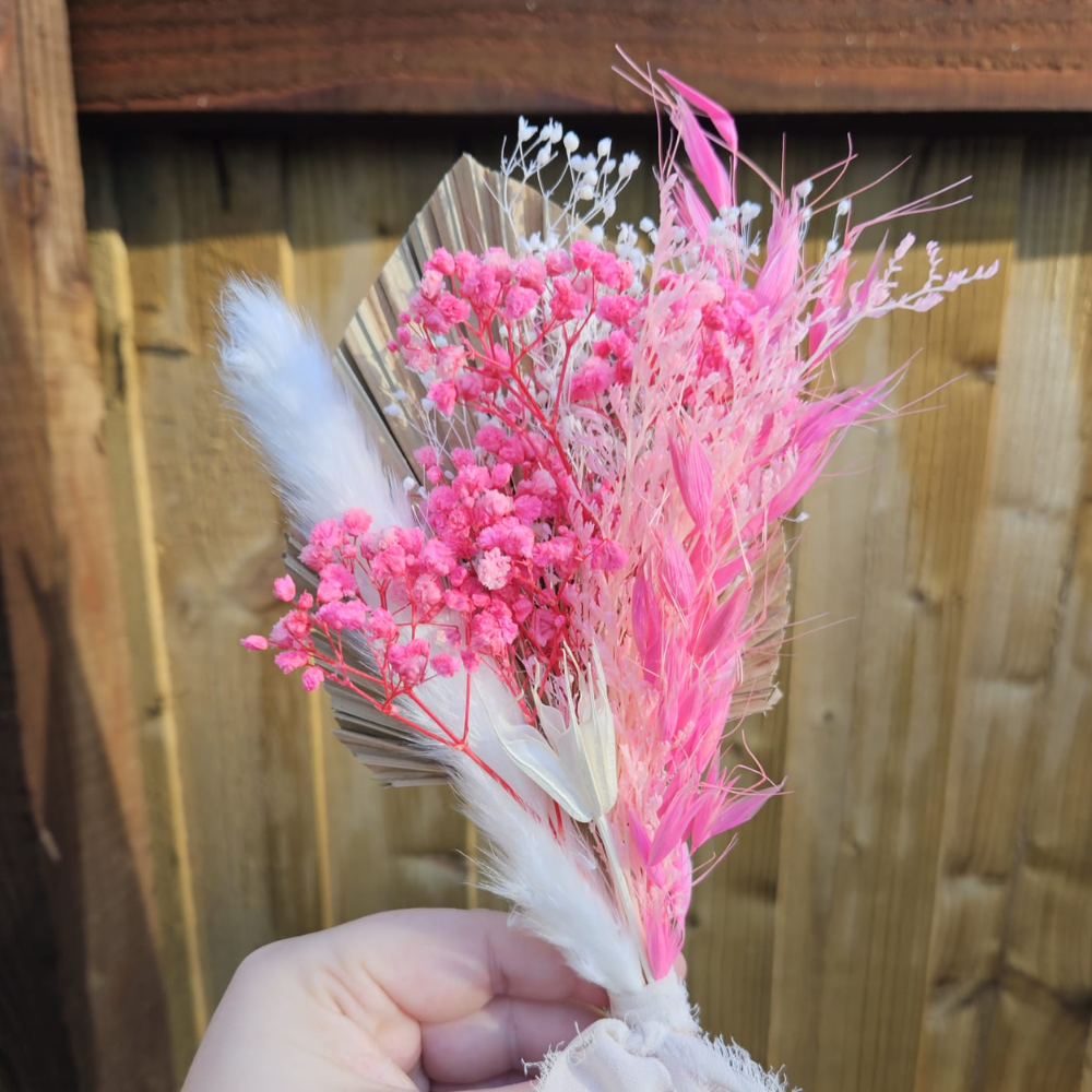 Cake Topper: Dried Flower, Pampas Unique Handmade